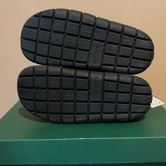 Lacoste Women's Serve Slipper Mid- Size 6- NIB and Tag - Picture 8 of 10